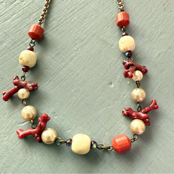 Sabika Crystal Beaded Summer 2011 Necklace - Picture 4 of 8